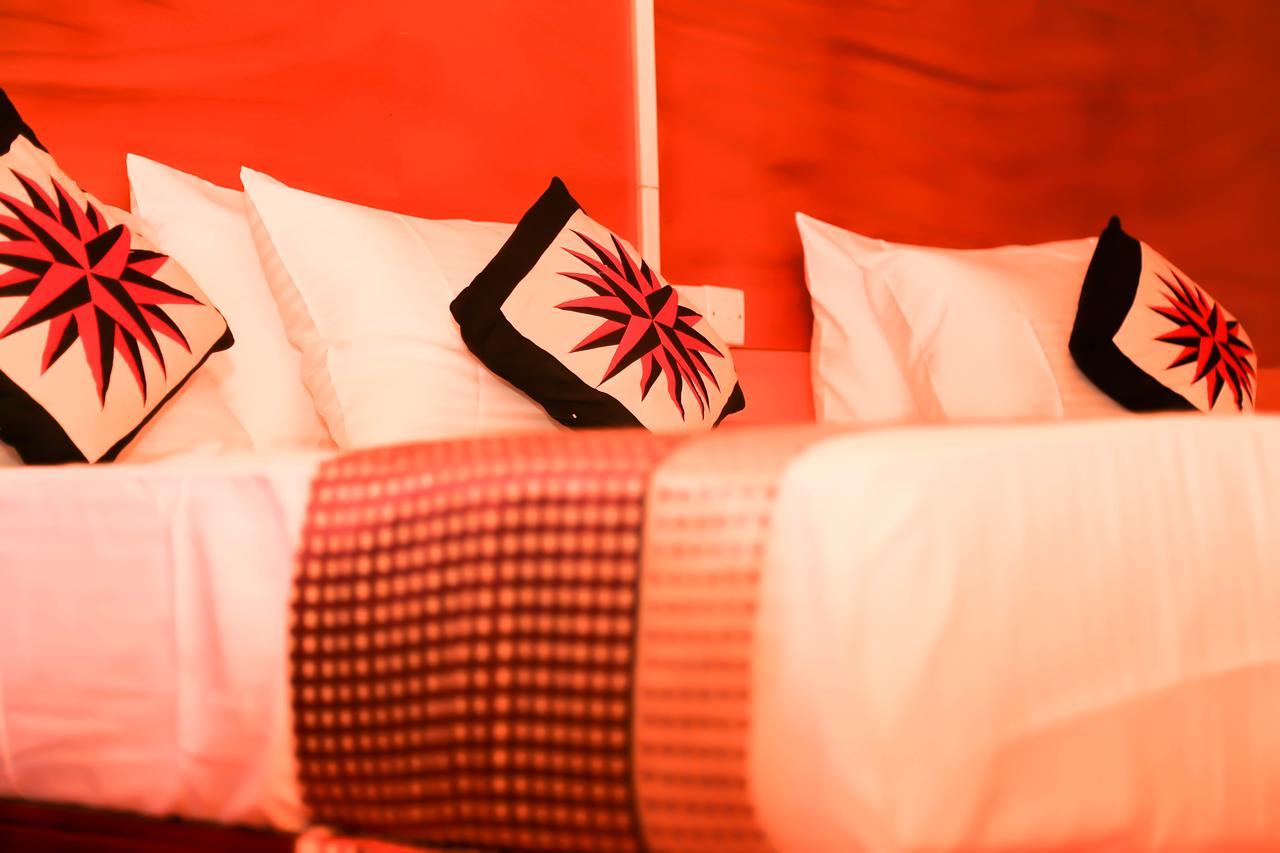 Alfresco Beach Hotel Уппувелі Екстер'єр фото